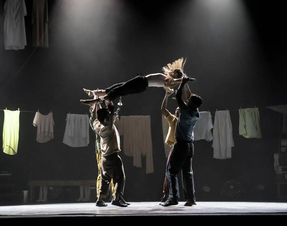 Compagnie Zip Zap Circus Moya