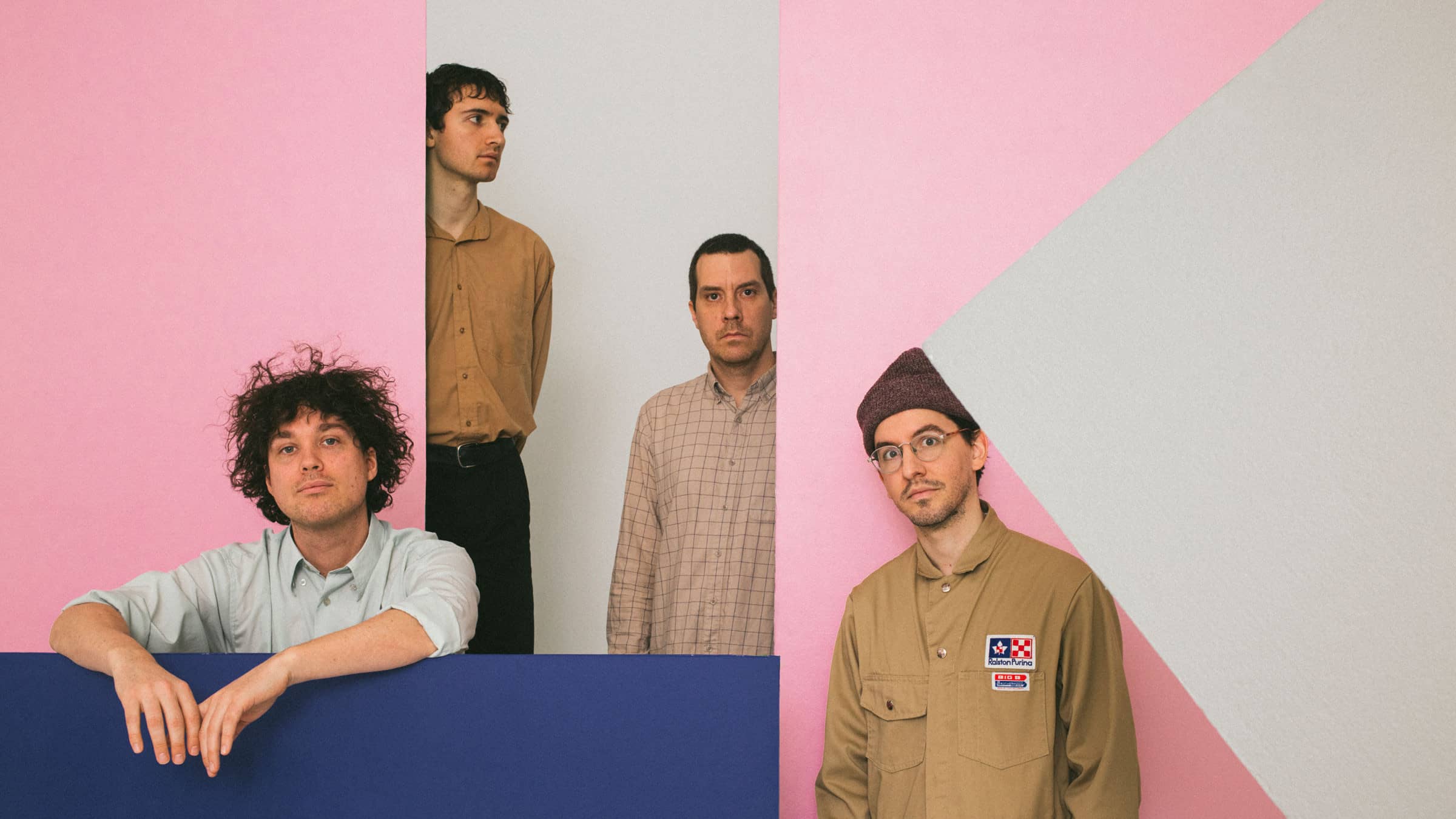 Corridor + Pierre Gisèle