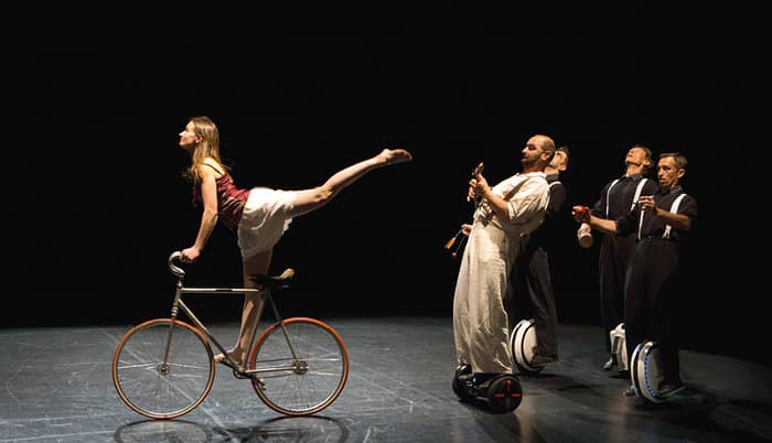 ExCentriques - Cie Les Acrostiches