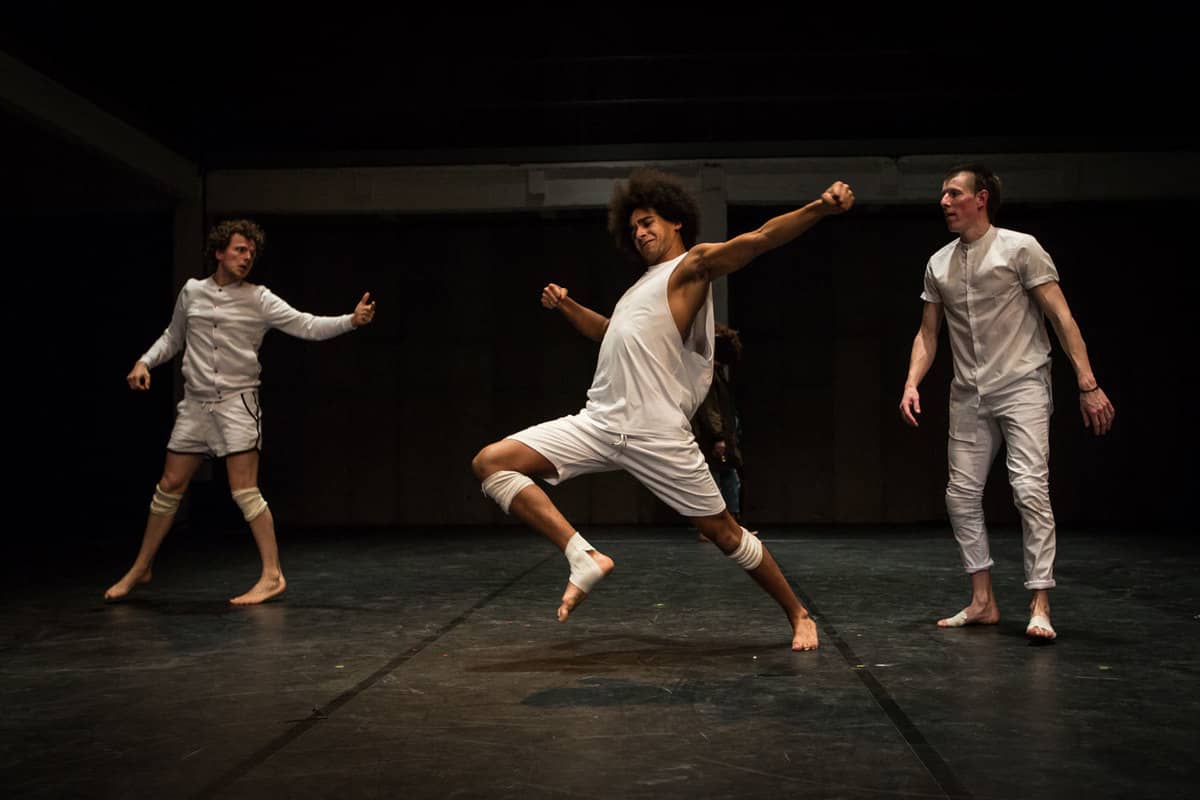Impostures / Teilo Troncy + Elea Braaz