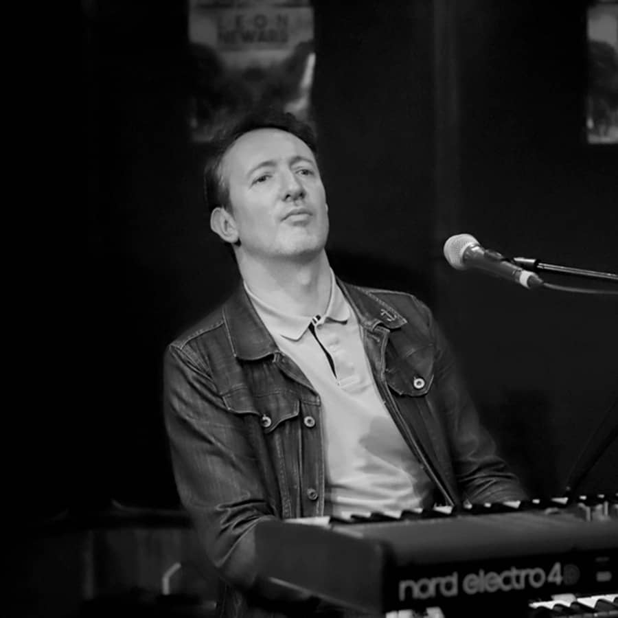 « Le blues illustré par le piano »