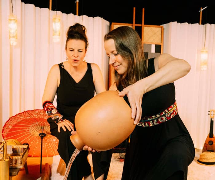 LOÉLA • Ceïba & Laura Caronni