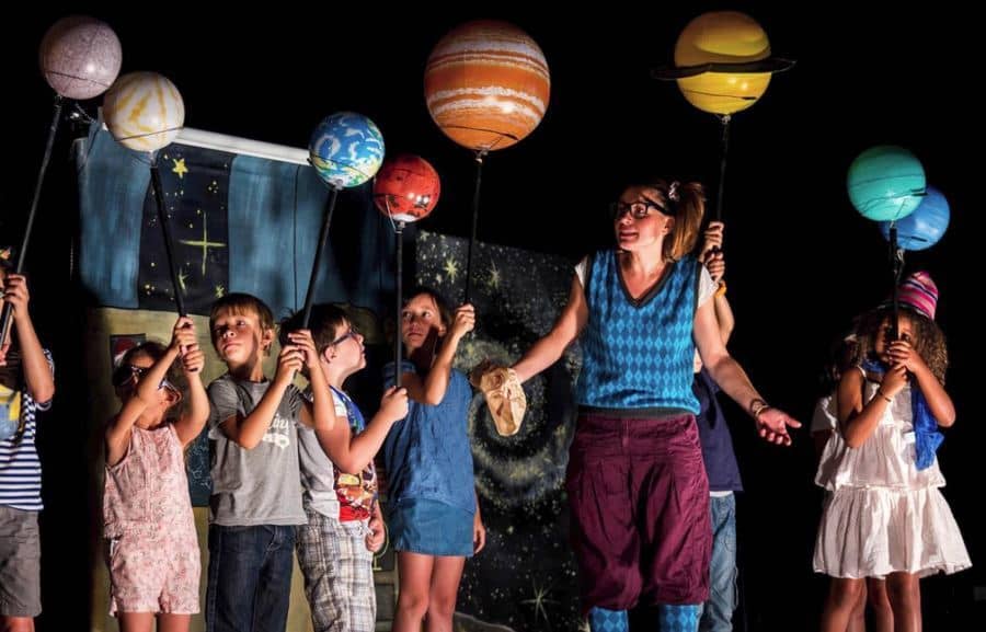 Mystère et boule d'atome