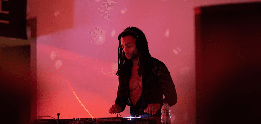 OFIVE PARTY