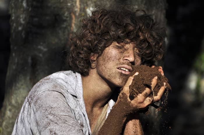 RACINE(S) OPUS IN SITU