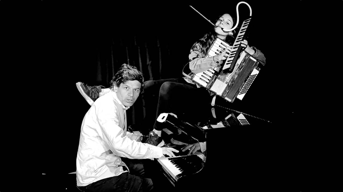 Spectacle inclassable ! (chansons déjantées)