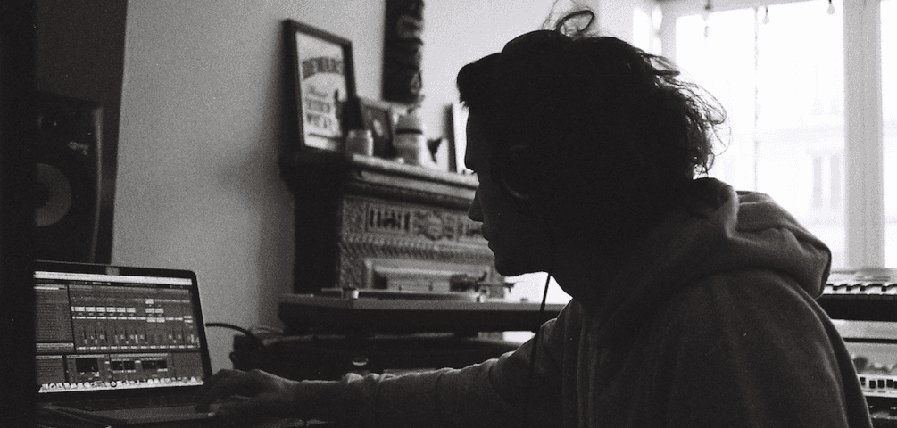 SWEELY live + LEO POL live + AUREL