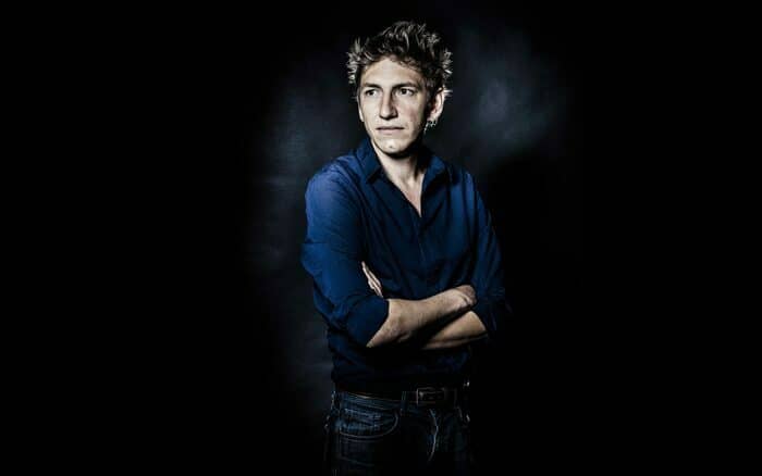 TIOU / Chanson contemporaine a l'ancienne