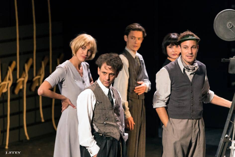UN CERTAIN CHARLES SPENCER CHAPLIN