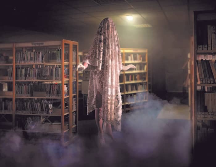 Virginia à la bibliothèque