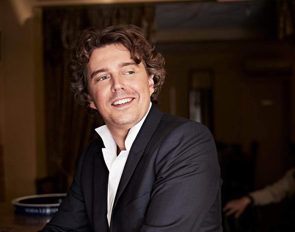Alex Vizorek