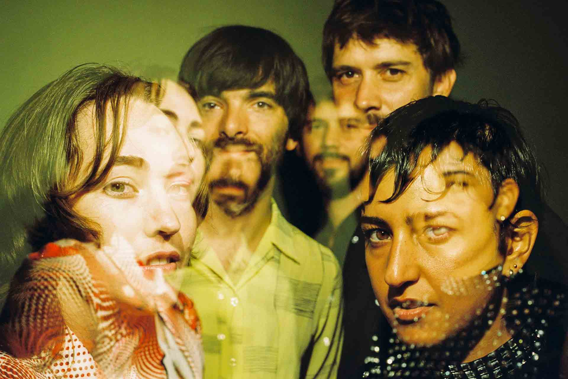 Derya Yildirim & Grup Şimşek