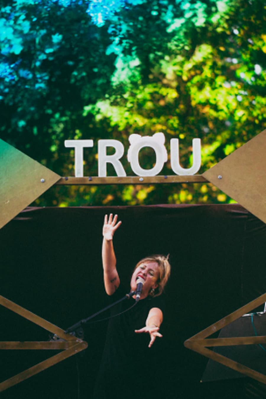 Festival Chahuts / TROU