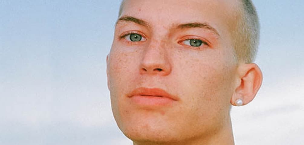 Gus Dapperton + Chien Noir