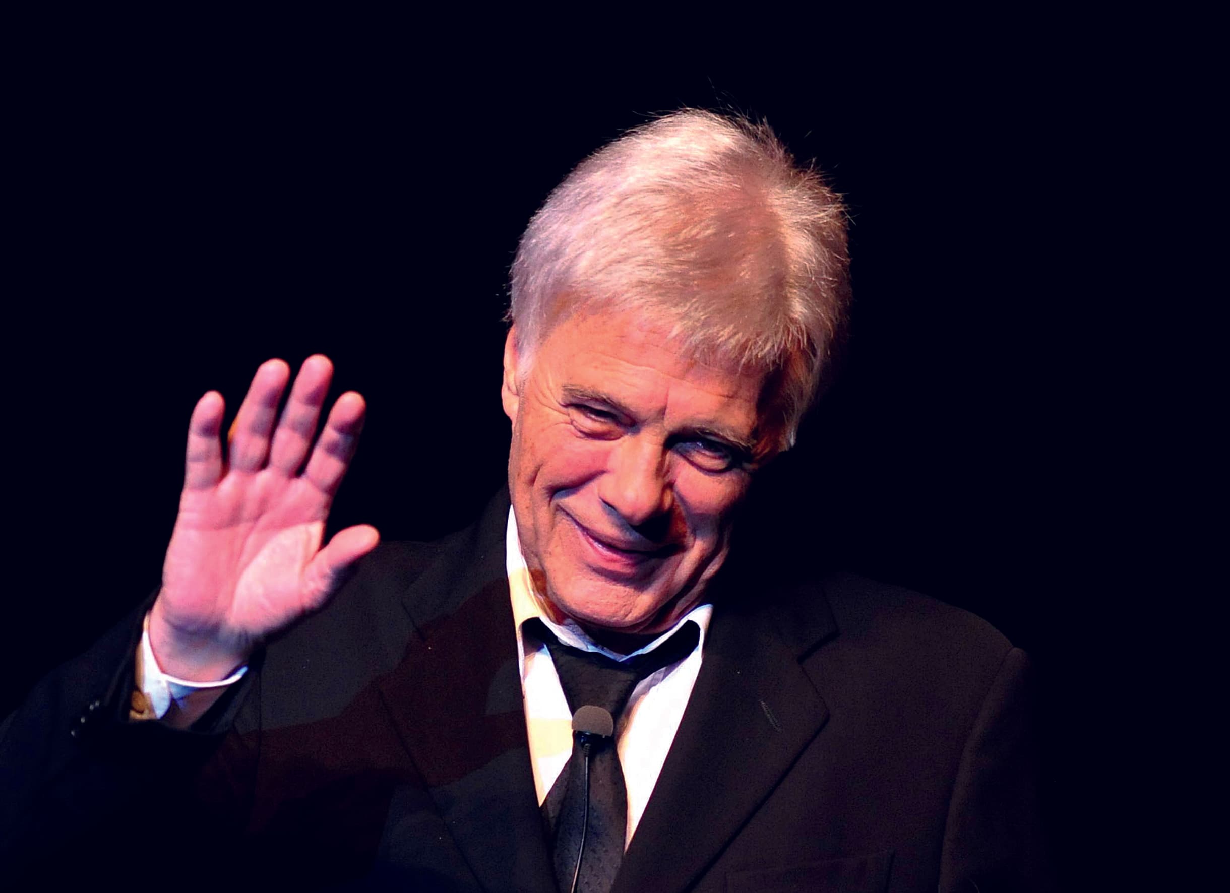 GUY BEDOS - LA REVUE DE PRESSE