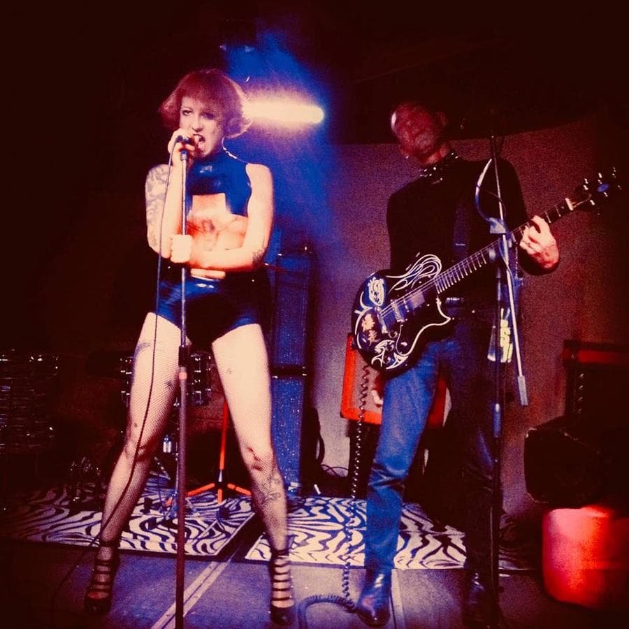 HUMAN TOYS + CLARA ET LES CHICS FREAKS