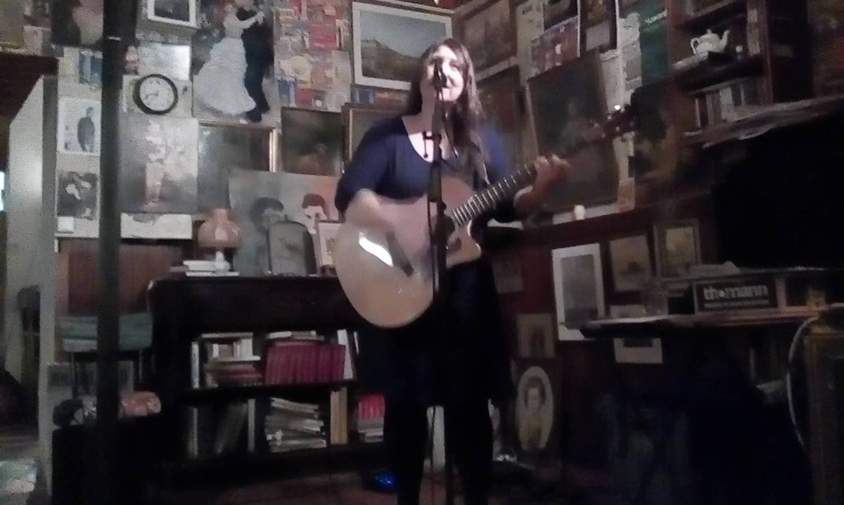 Kathy Rhodes + auberge espagnole