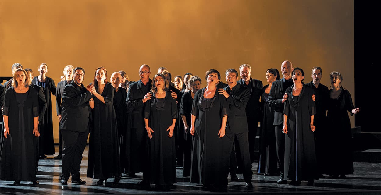 Le Chœur et La Traviata