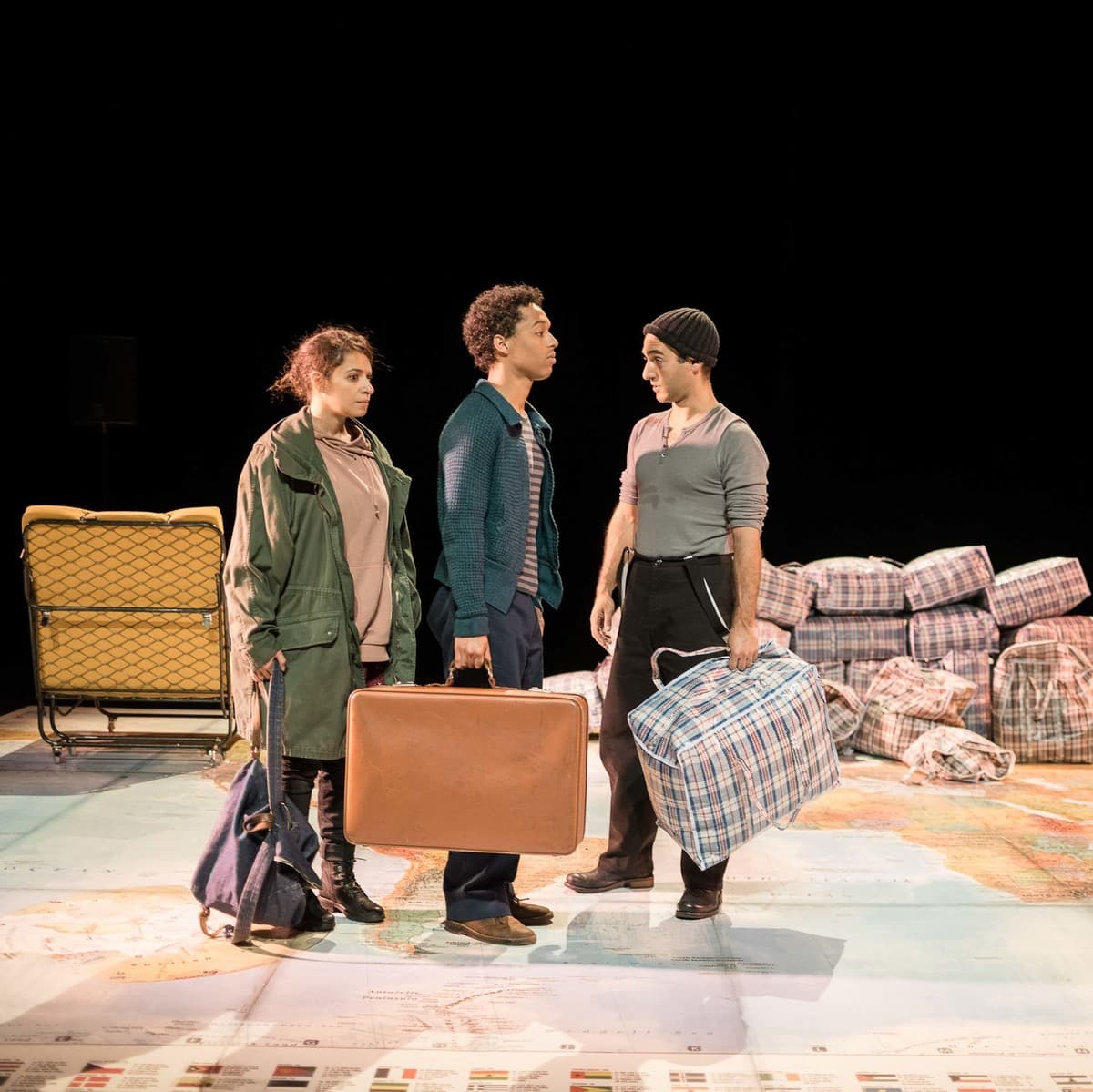 Le garçon à la valise