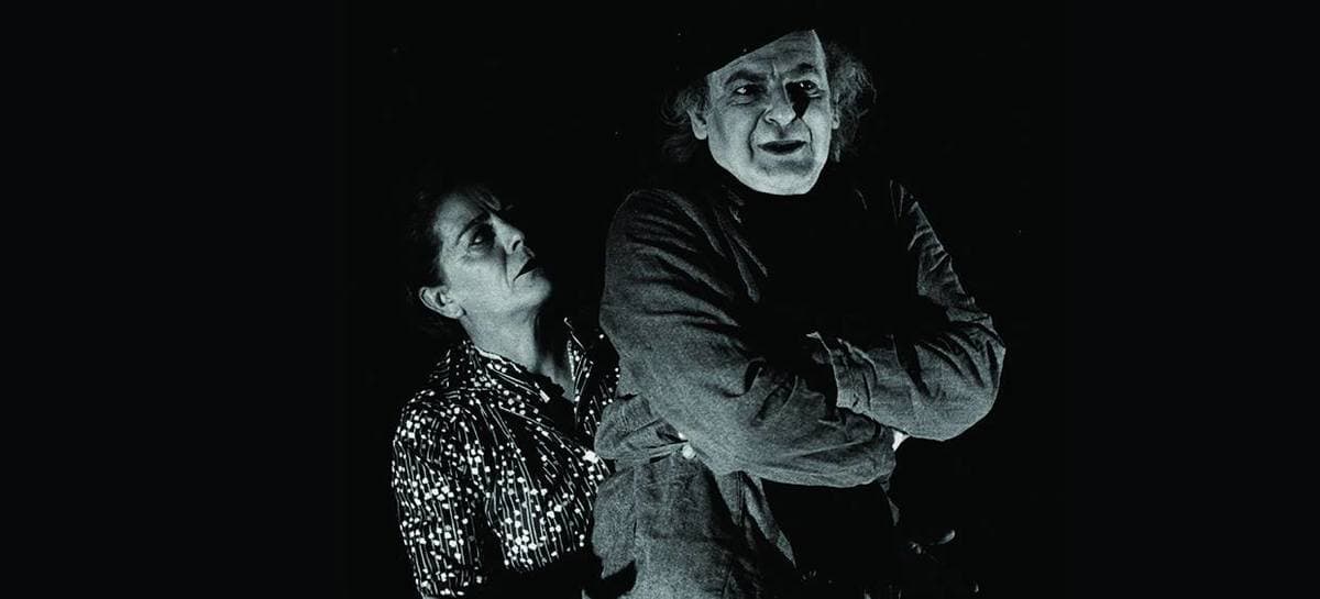 Les chaises, texte d'Eugène Ionesco