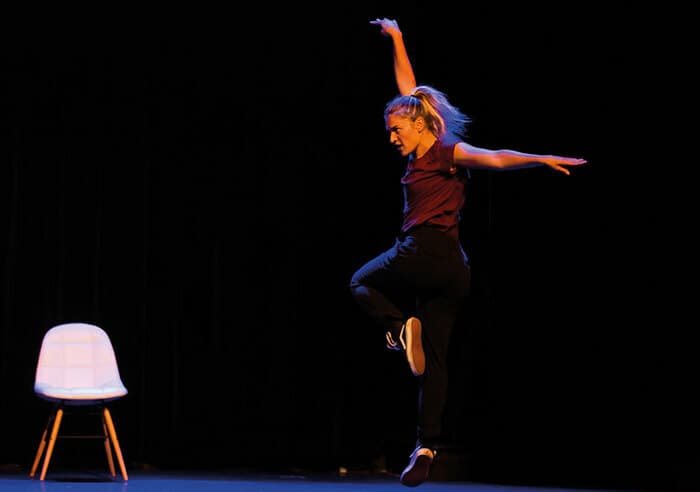 Les chatouilles ou la danse de la colère