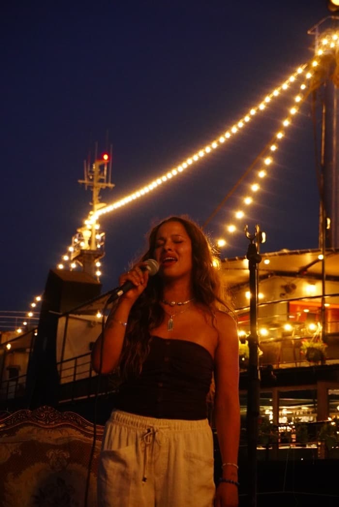 Live Unplugged