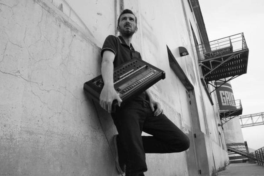 MIRAGE ACT V : avec UMWELT + LONER