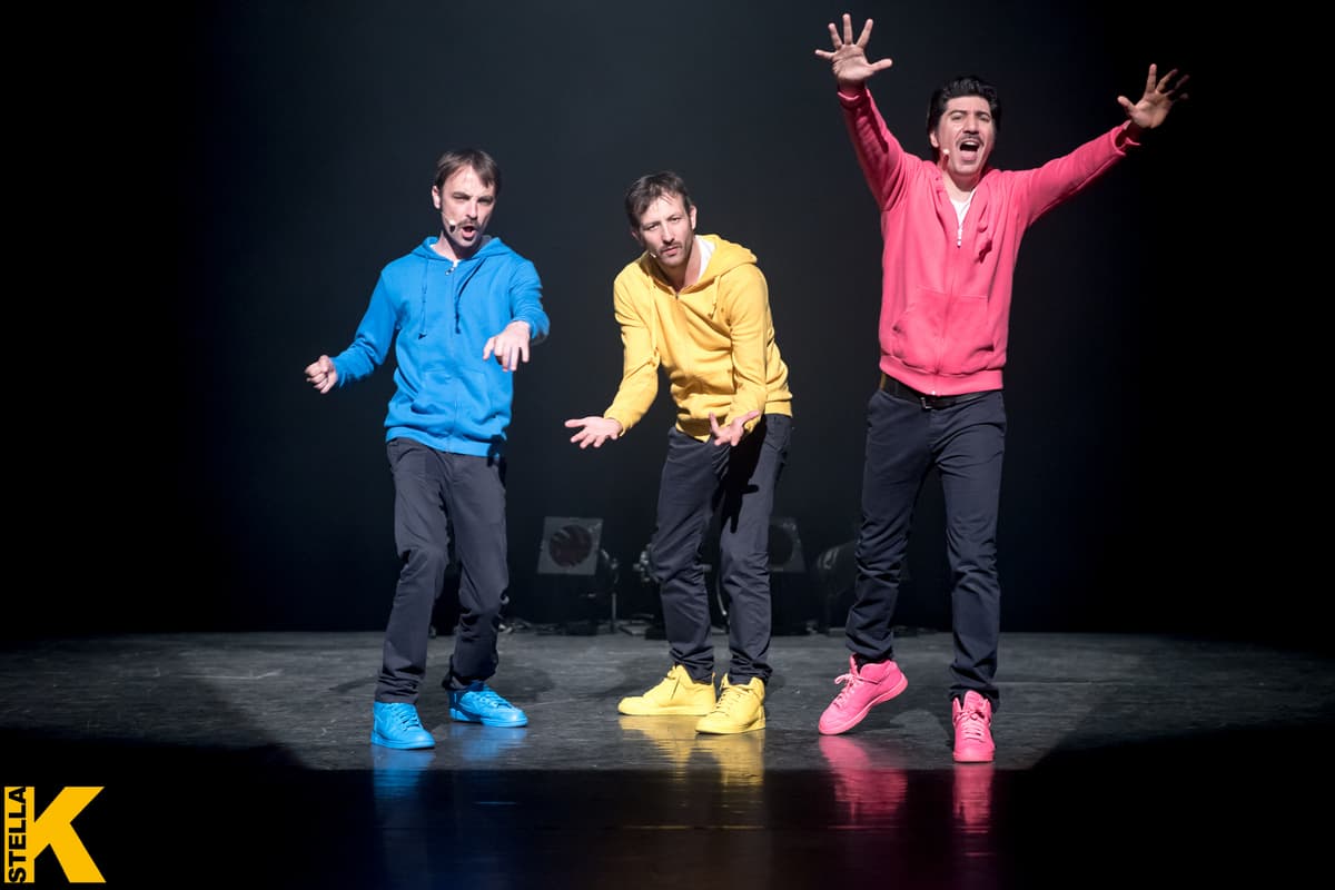 ''MOUSTACHE ACADEMY'', Moustache Poésie Club