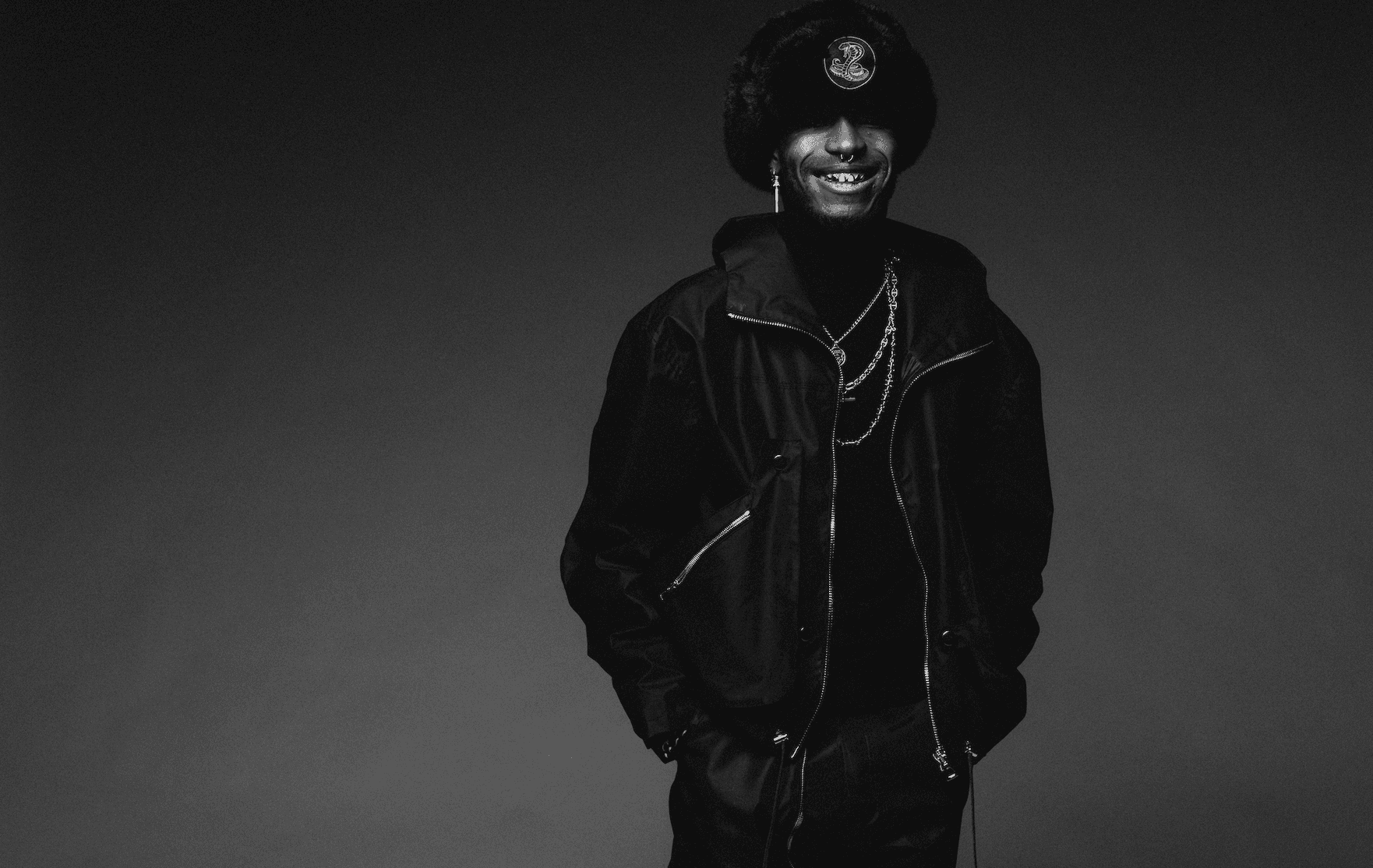 ROSHI + NOVEYZ