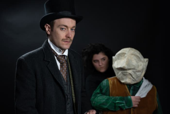 Sherlock Holmes et l'escarboucle bleue