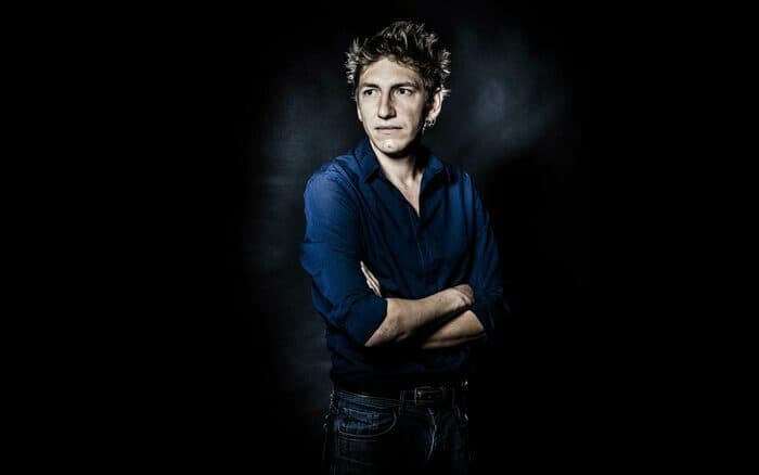 TIOU / Chanson contemporaine a l'ancienne