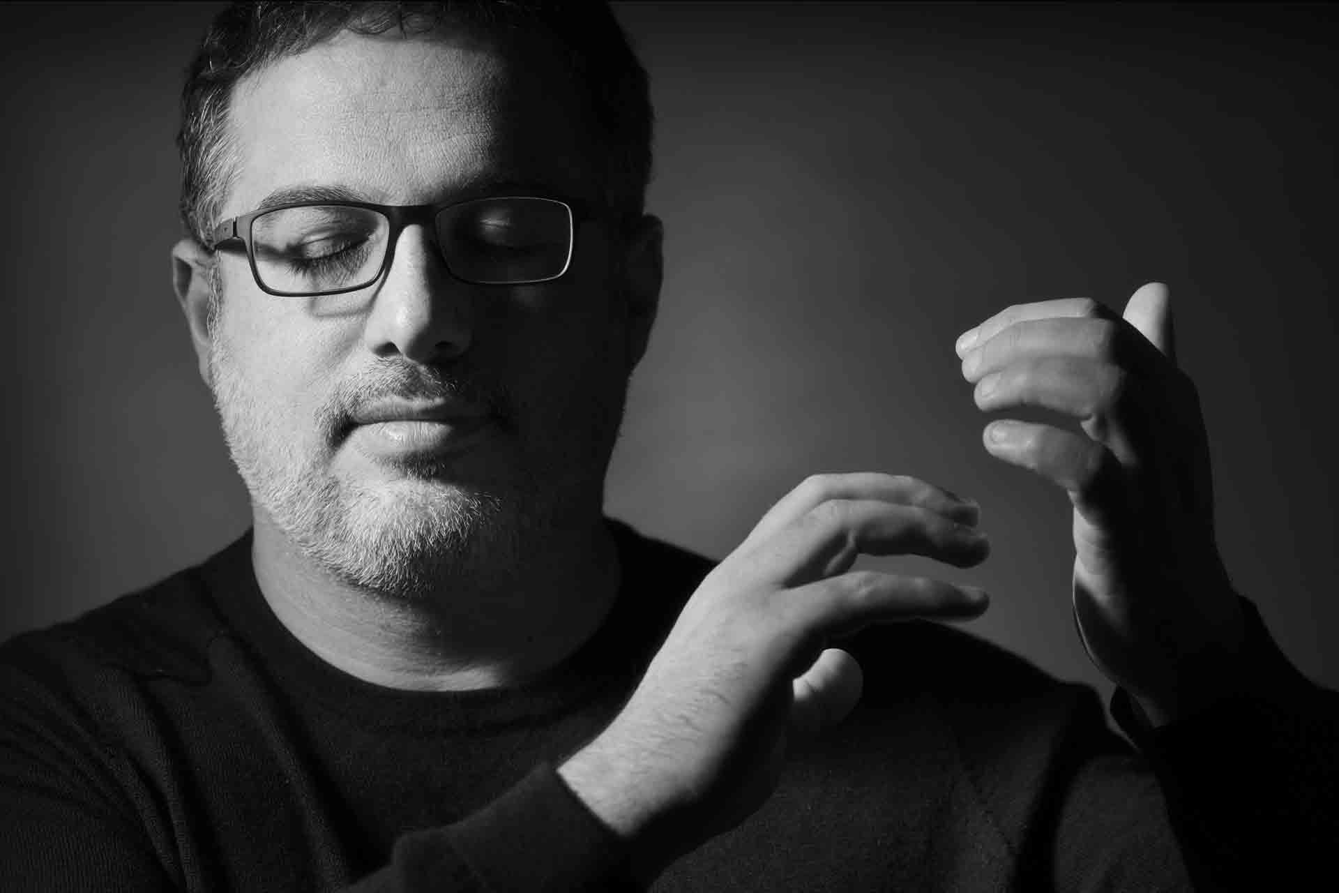 Yonathan Avishaï Trio « Joys and Solitudes »