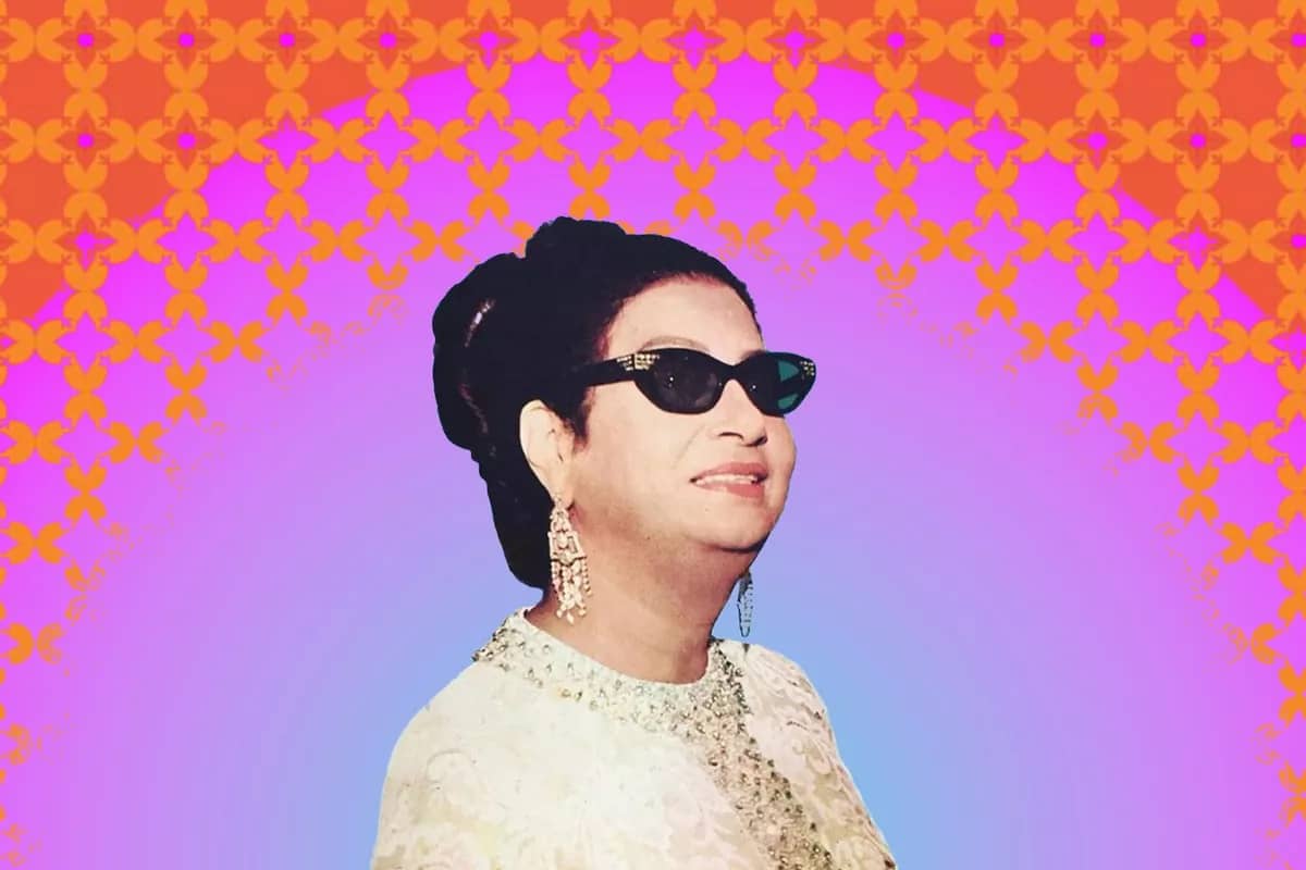 En attendant Oum Kalthoum / Hatice Özer | Antonin Tri Hoang