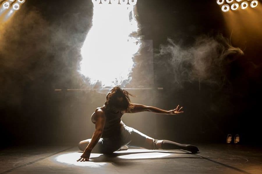 A Cause d'un Moment, par la Cie GestueLLe avec Sabine Samba