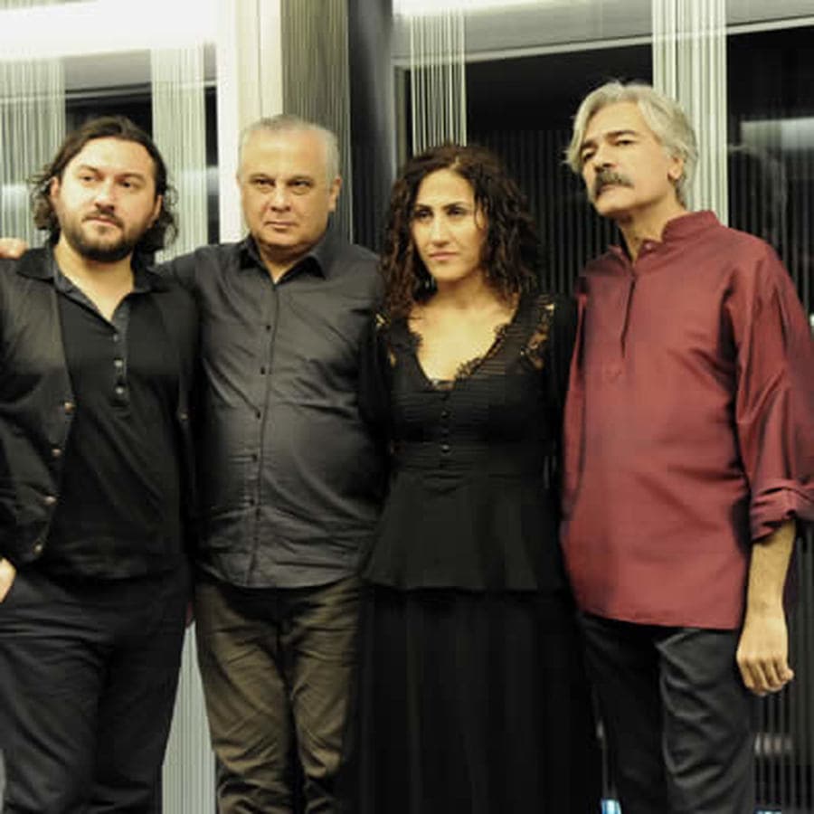 Aynur Dogan et Kayhan Kalhor « Hawniyaz Ensemble »