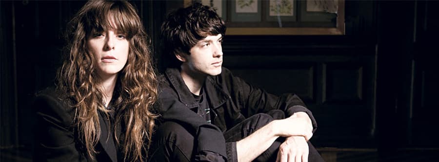 BEACH HOUSE + Invité
