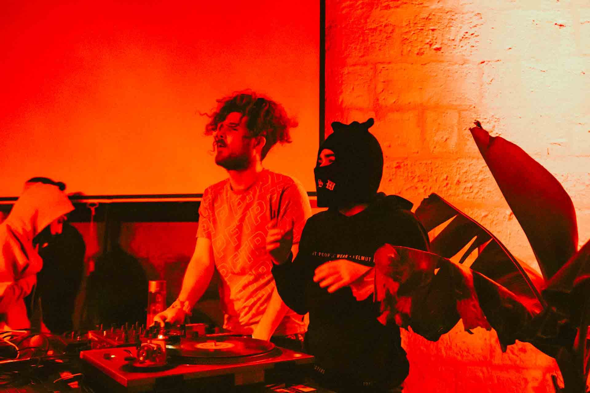 Bricksy & 3G and friends présentent : Tangerine Project