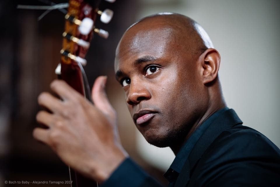 Cycle du concerts : La guitare classique d'Ahmed Dickinson