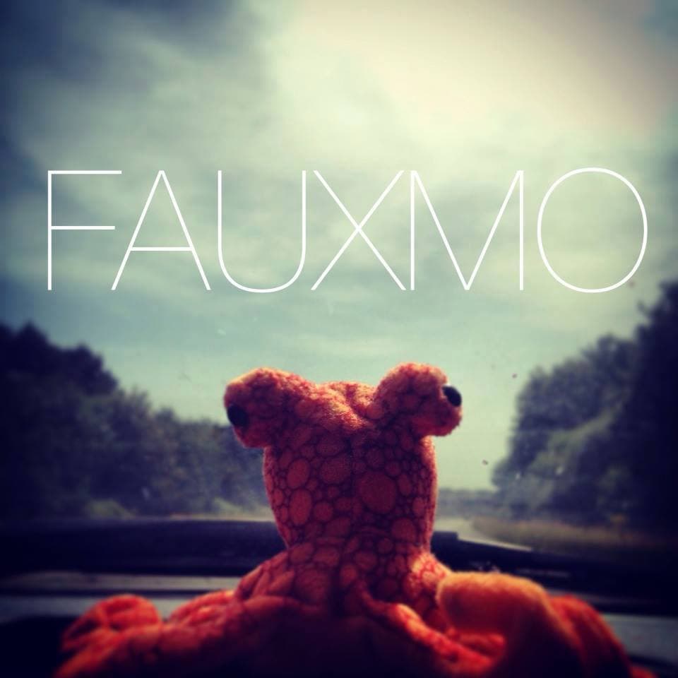 DJ Fauxmo - Pyjama Party