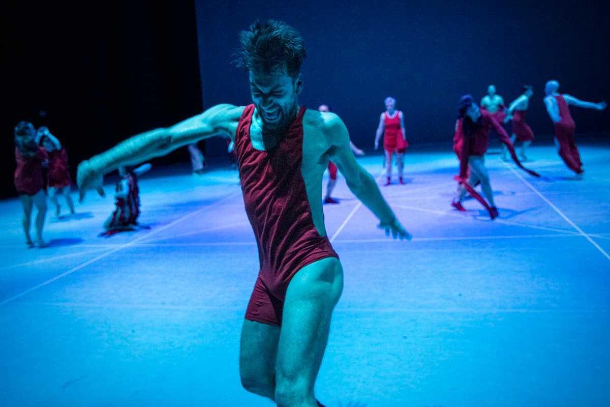 FAB 2022 - Any attempt will end in crushed bodies and shattered bones - Jan Martens/GRIP & Dance On Ensemble