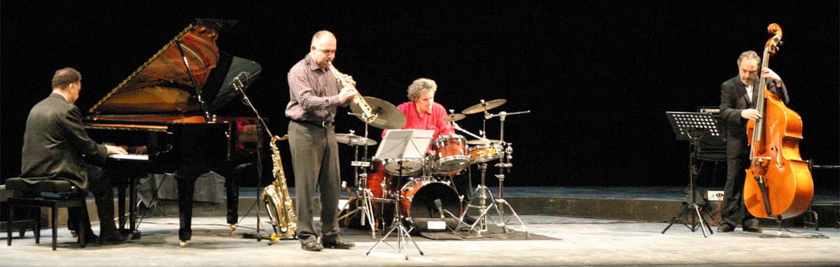 ''HOMMAGE À BOB MINTZER'' PAR AFFINITY QUARTET