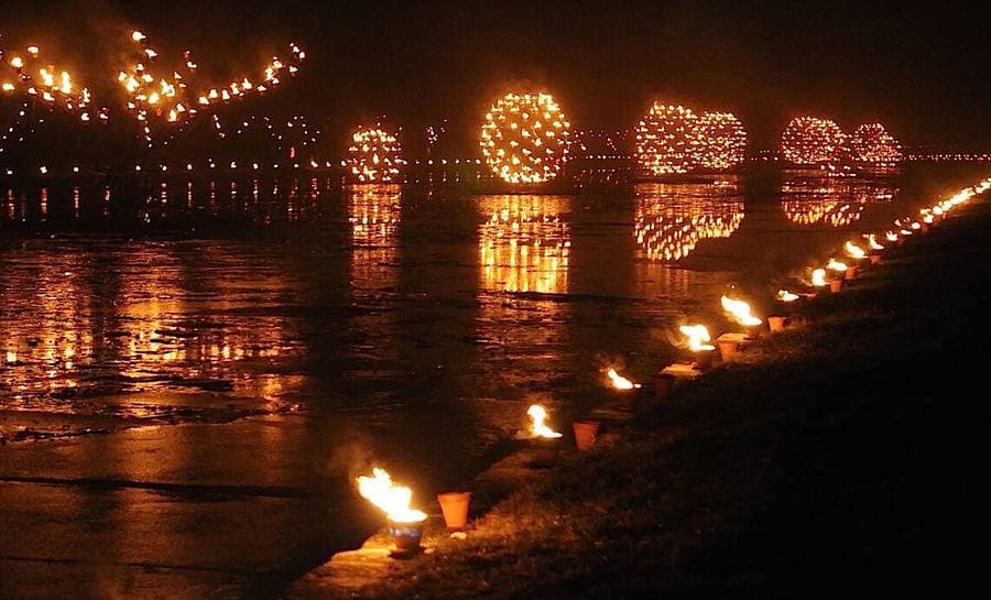 Illumination des bassins à flot - par la Cie Carabosse
