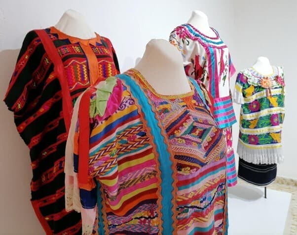 La culture mexicaine à travers les fils et les broderies