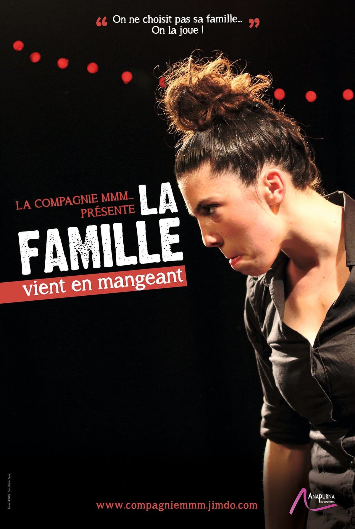 LA FAMILLE VIENT EN MANGEANT - Par la Cie Mmm