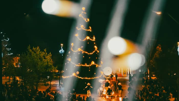 Lancement des illuminations de Noël et spectacle ''Station 1903''