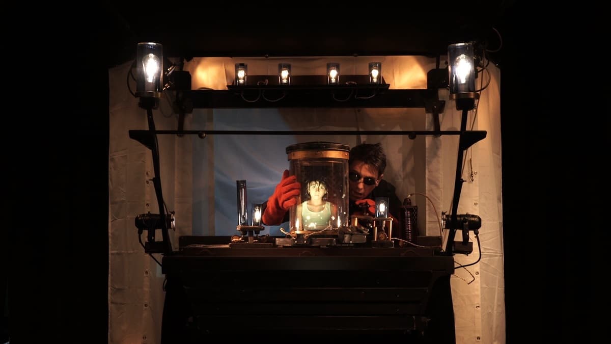 Lanterne Magique 2.0 par l’Atelier de Mécanique Générale Contemporaine / Jean-Philippe Ibos
