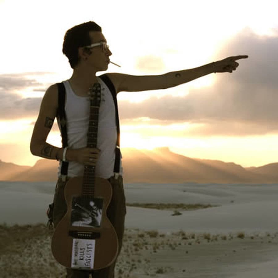 Micah P.Hinson + Girafes
