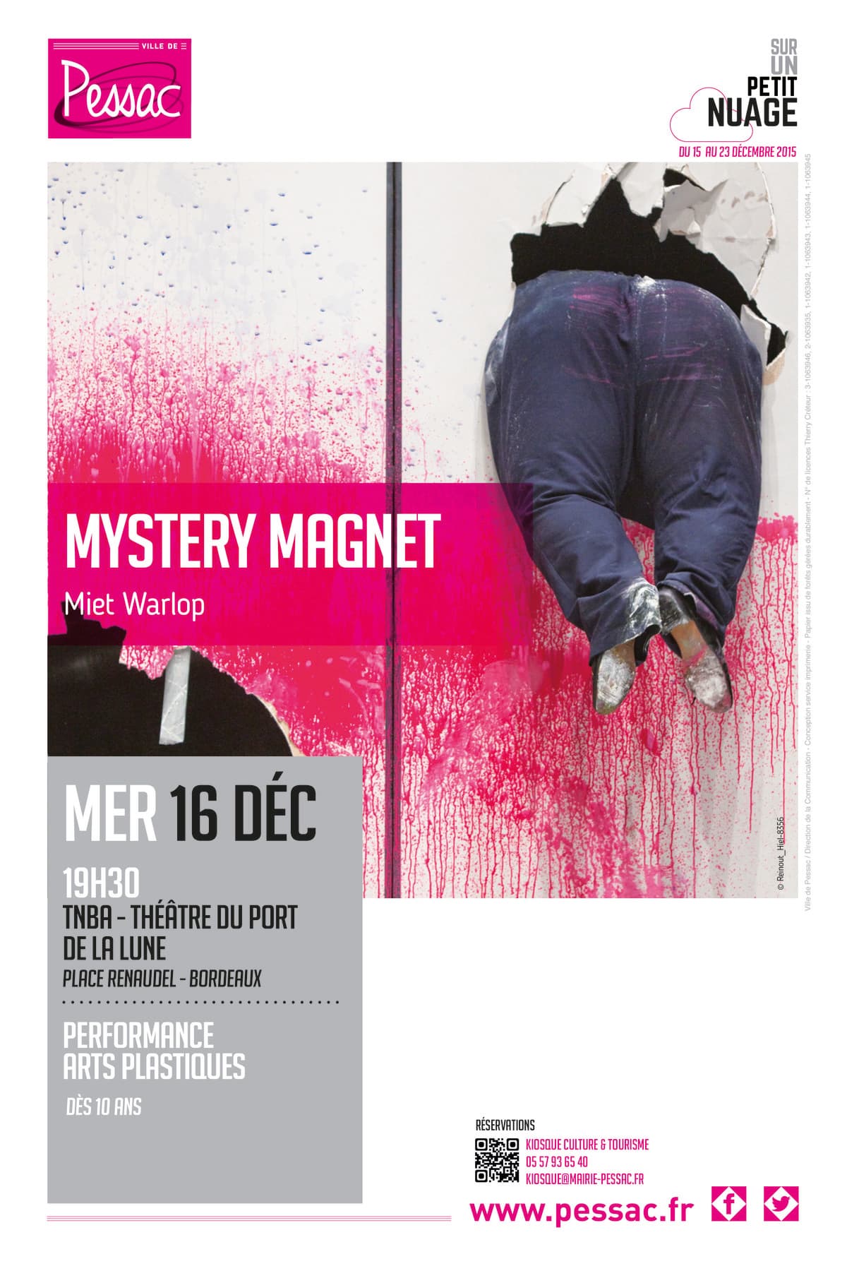 MYSTERY MAGNET
