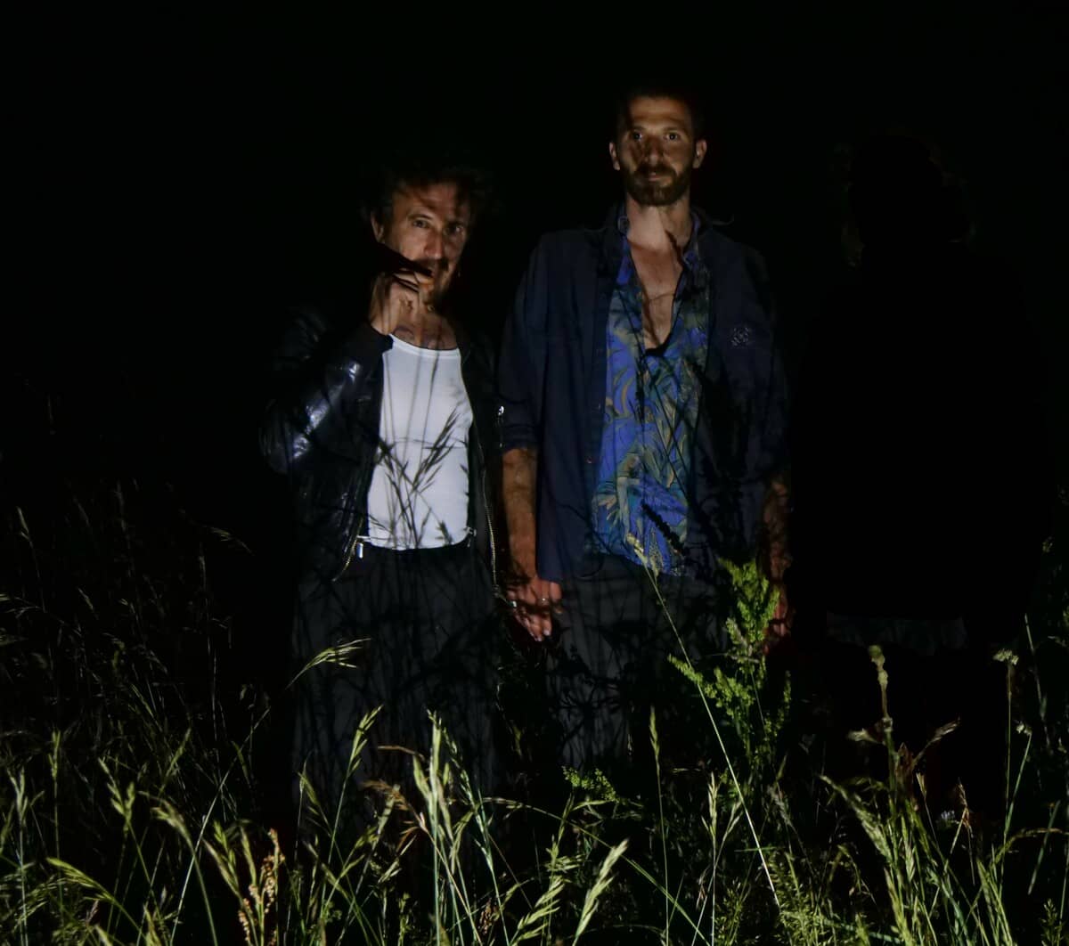 Off The Beach : Tio Madrona et Adrien Demont + Far