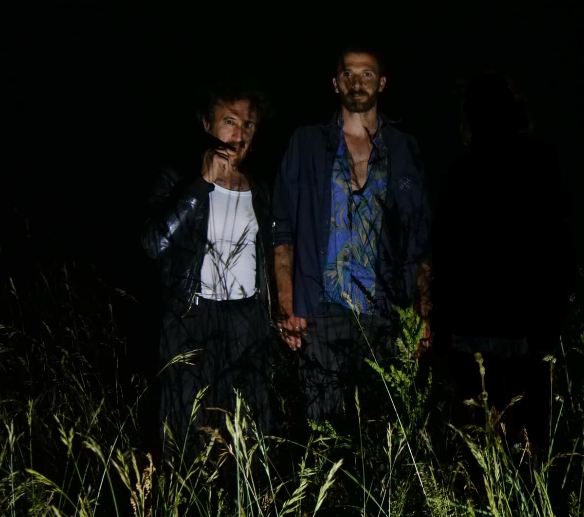 Off The Beach : Tio Madrona et Adrien Demont + Far